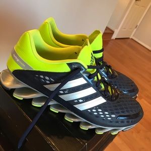 Men’s Adidas Springblade Running Shoes-Size 13